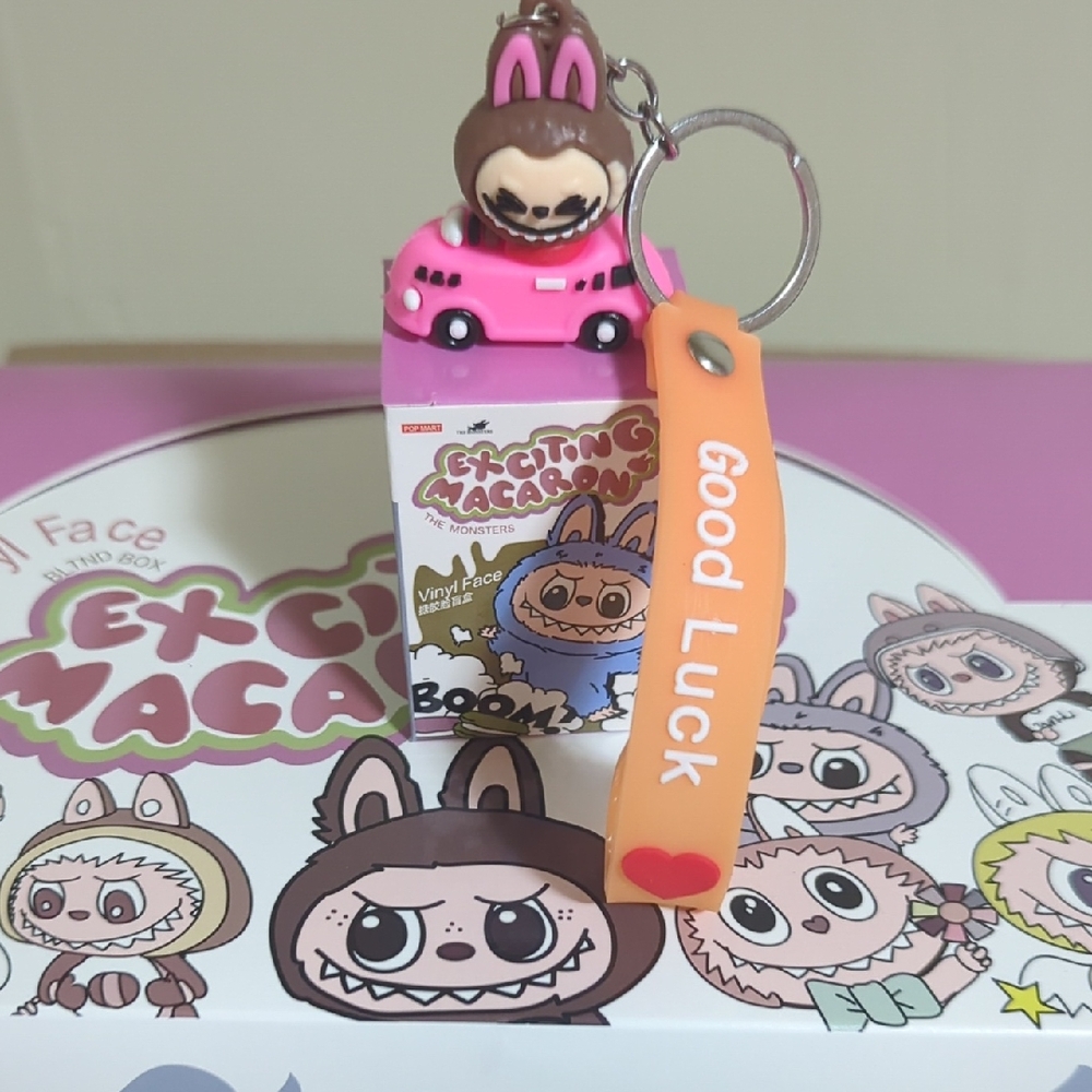 Exciting Macaron Monster Keychain with Pink and Orange Blind Box Mini (2)
